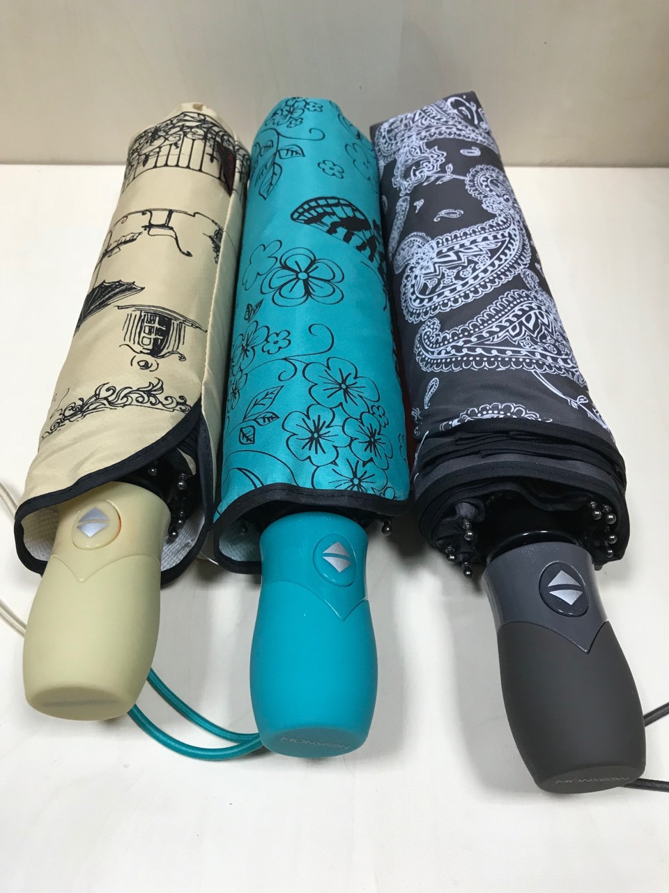 Зонт женский автоматический (прямая ручка) (узоры) арт.М8004