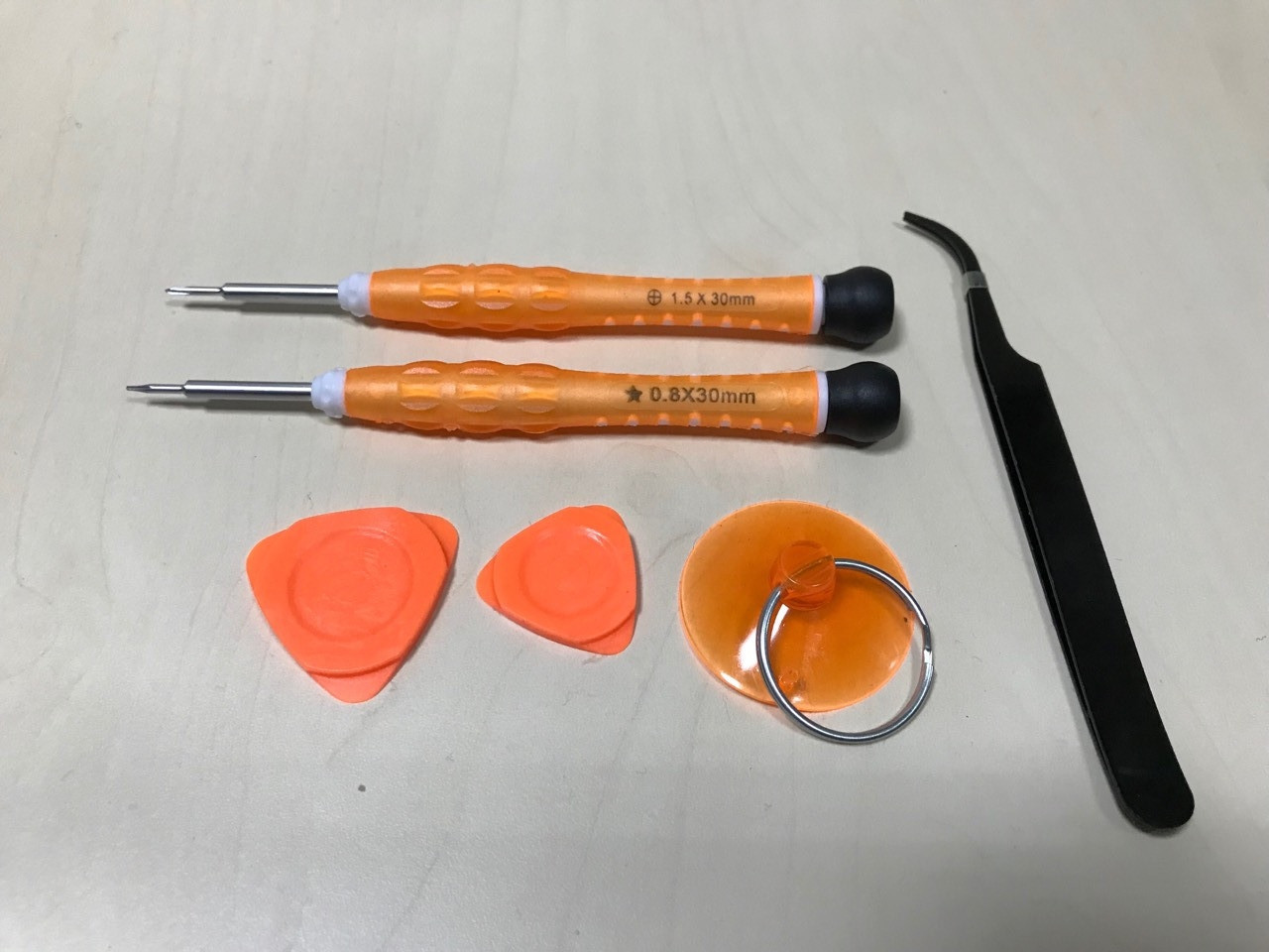 Комплект отверток SW-1024 для телефона IPHONE